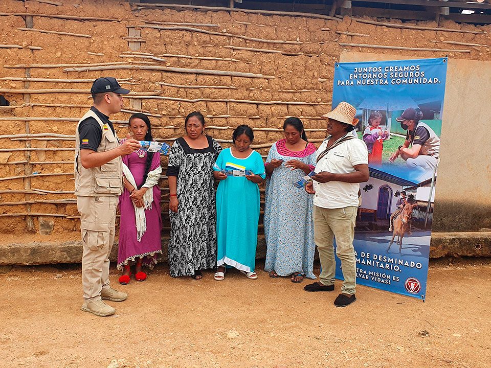 indigenas ,petro, resguardos,minas personales